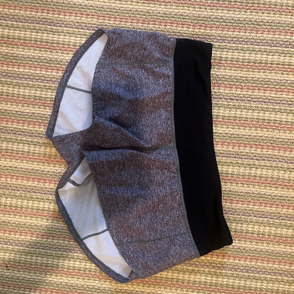 Lululemon. Women’s shorts. Size 4.